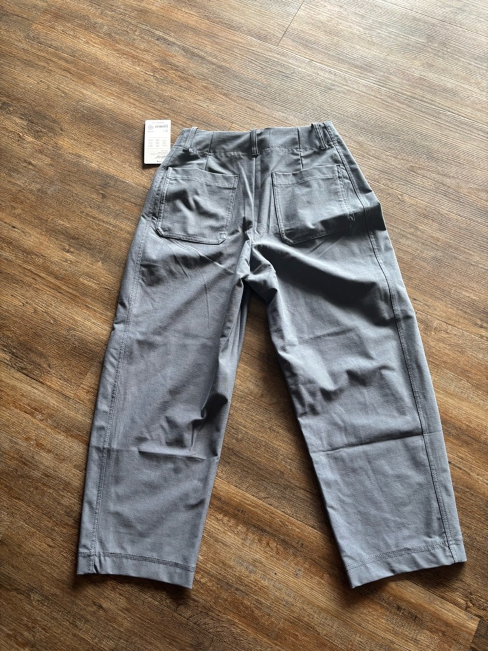Athleta skyline high rise barrel pant. - Picture 2 of 4